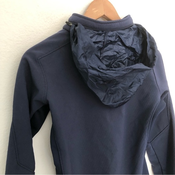 Nike Therma-Fit Full Zip Hooded Jacket - Picture 14 of 15